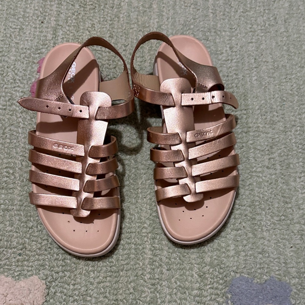 Geox Gold Girl Strappy Fisherman Sandals